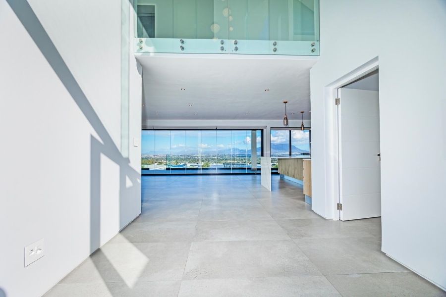 5 Bedroom Property for Sale in Baronetcy Estate Western Cape